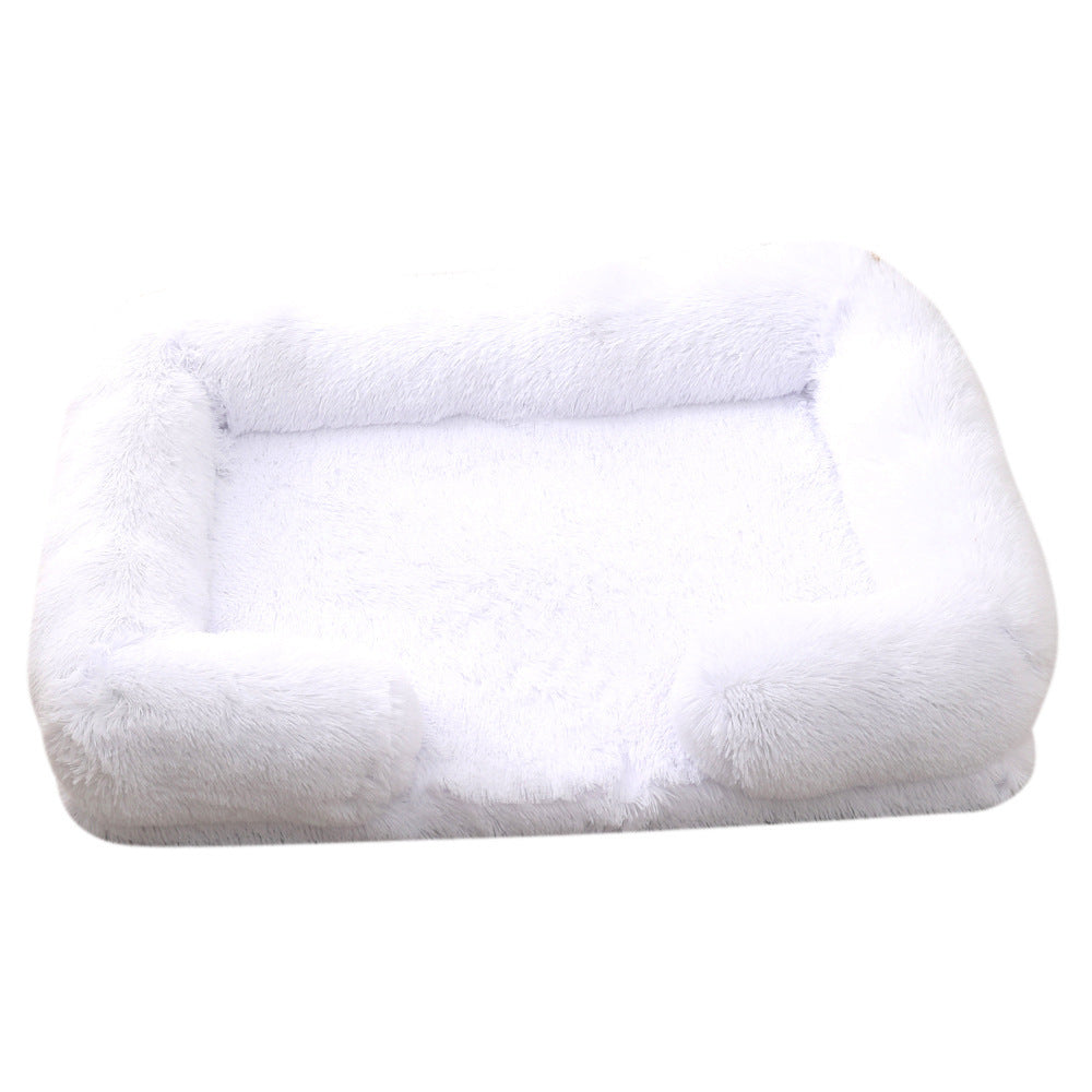 Plush Round Pet Bed – Cozy Winter Haven for Pets