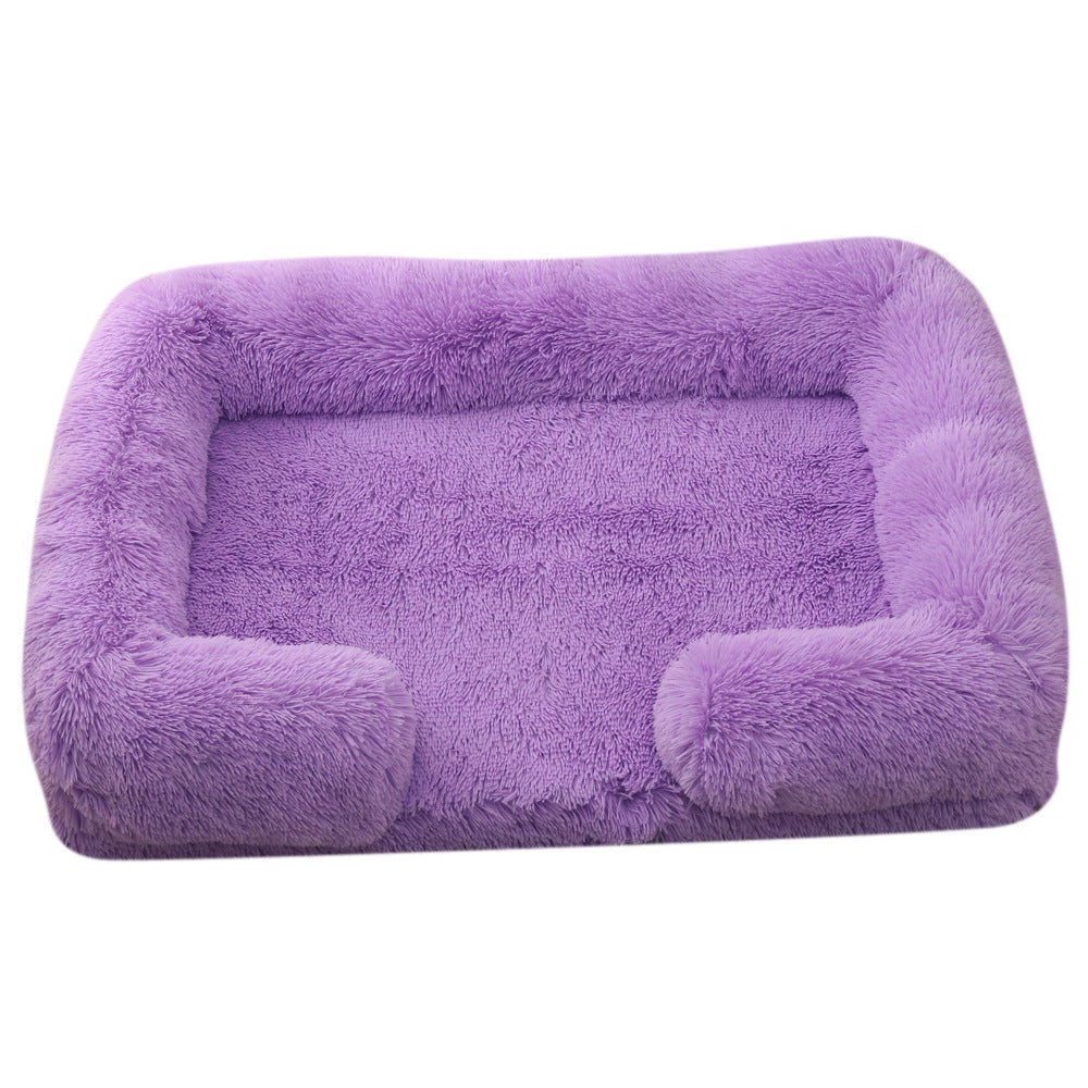 Plush Round Pet Bed – Cozy Winter Haven for Pets