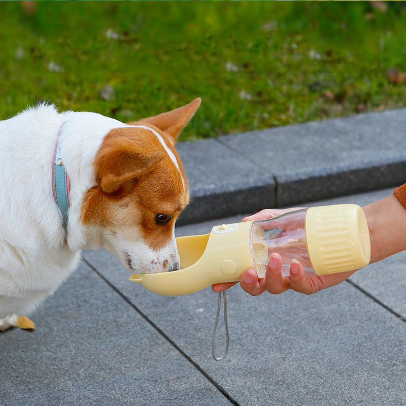 2-in-1 Pet Water Bottle – Food & Drink Anywhere